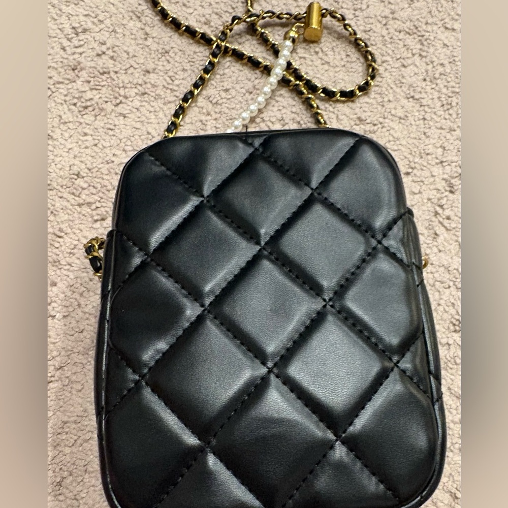 Chanel Makeup GWP Camera Bag Black NEW - Picture 7 of 10